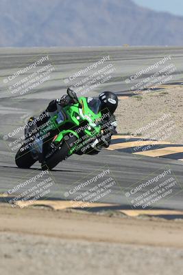 media/Oct-02-2025-Racers Edge (Thu) [[2c91cb6ab3]]/3-B Group/Session 4-Turn 12 (1pm)/